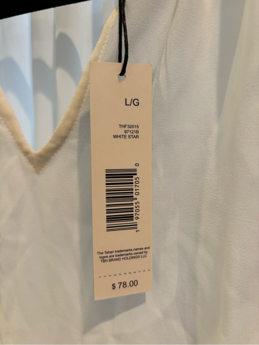 Tahari White V-Neck Lace-Sleeve Blouse - Picture 4 of 8